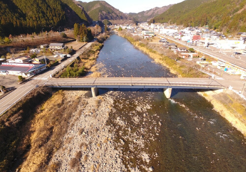 勝更大橋